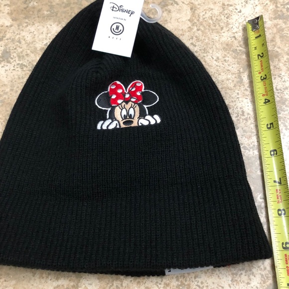 ‼️SOLD‼️ NWT! Minnie Mouse Beanie by Neff - O/S - Picture 6 of 8